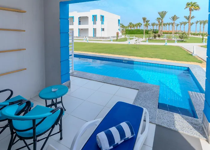 Casa Blue Resort *
