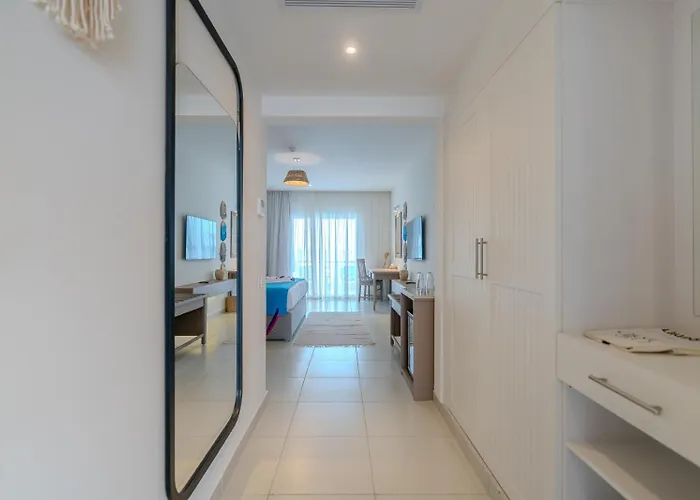Casa Blue Resort
