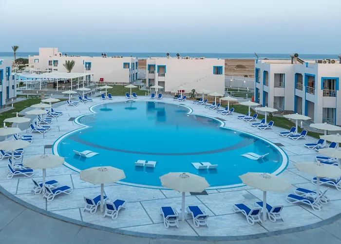 Casa Blue Resort *