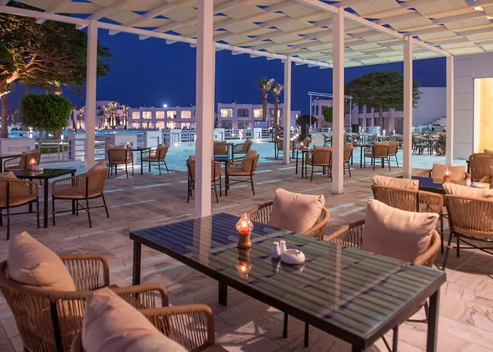 Casa Blue Resort *