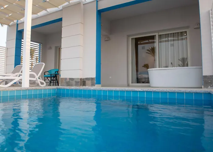 Casa Blue Resort